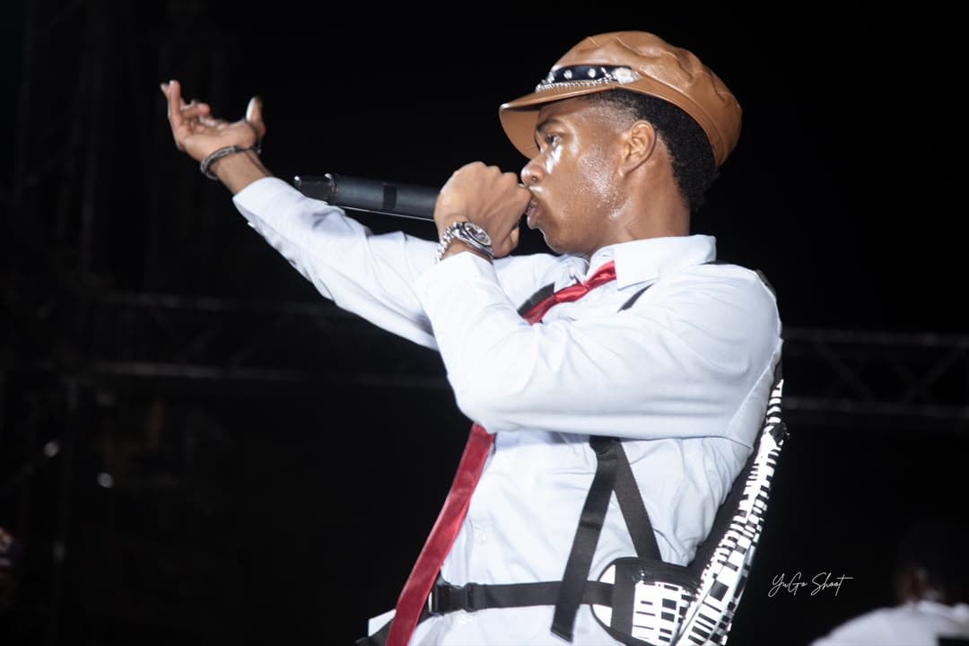 MS2 — Stade 26 Mars esplanade — concert photography