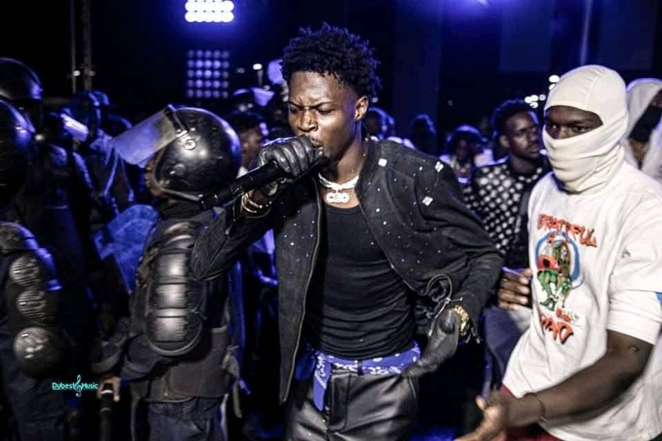 LORD MAKHAVELI — New Year's Eve, Stade 26 Mars — concert photography