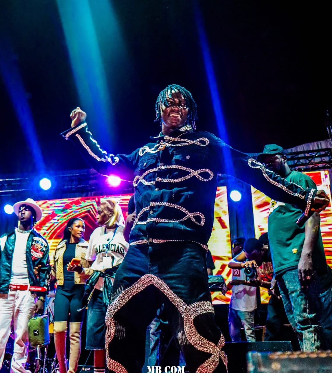 FROZEN — Palais de la Culture — concert photography