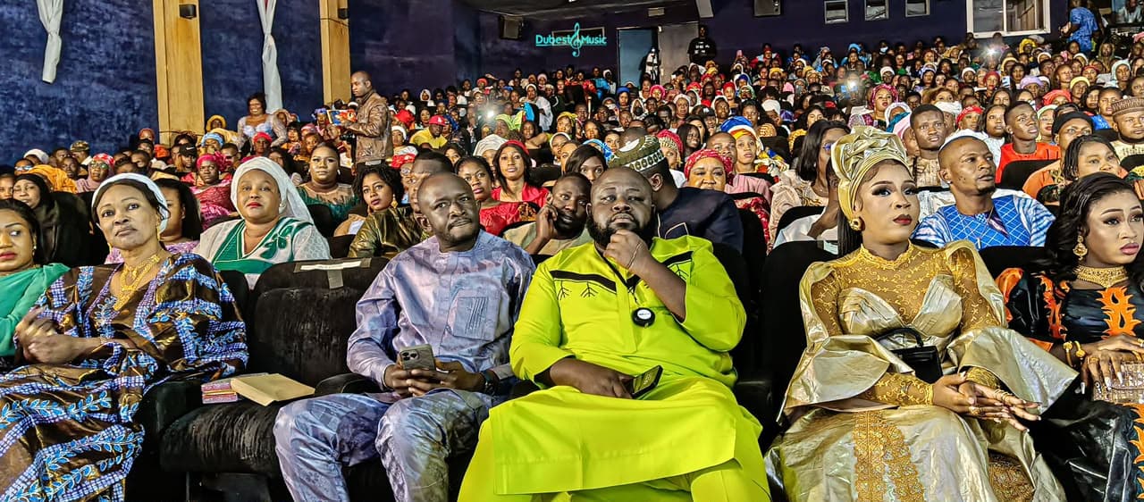 DJELI SENI KONÉ — Ciné Magic (ex-Babemba) — couverture de l'événement